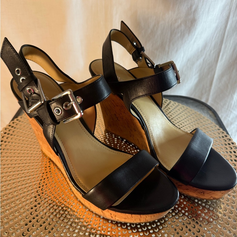 Elegant Black Wedge Sandals